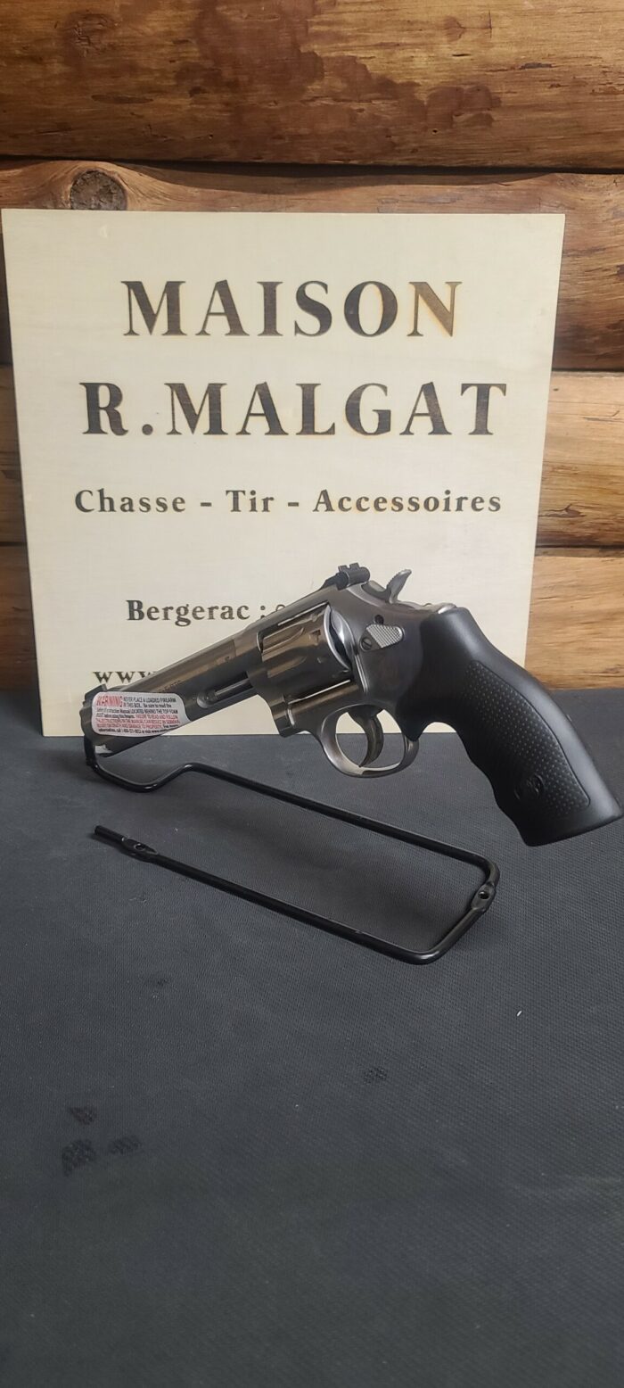 SMITH & WESSON 617 6″ cal. 22lr – Image 7